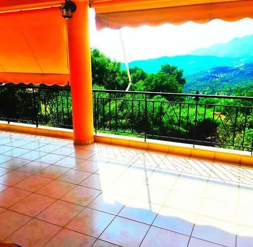 Apartman The View Zaháro